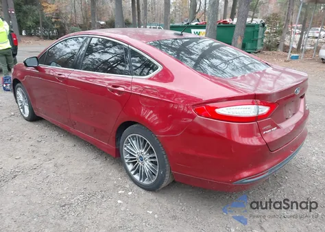 2013 Ford Fusion Se z USA, uszkodzony, nr VIN 3FA6P0HR6DR152627